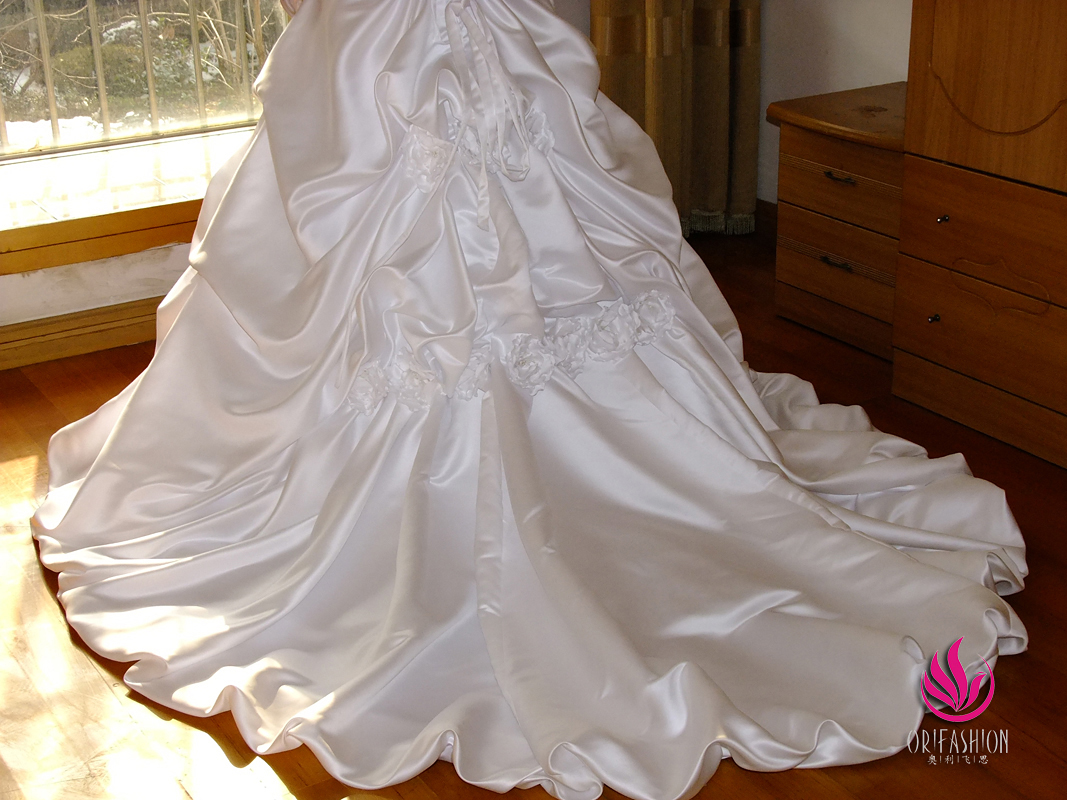 Orifashion Handmade Romantic Wedding Dress RC119